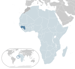  Gine konumu  (koyu mavi)– Afrika bölgesinde  (açık mavi & koyu gri)– Afrika Birliği içerisinde  (açık mavi)